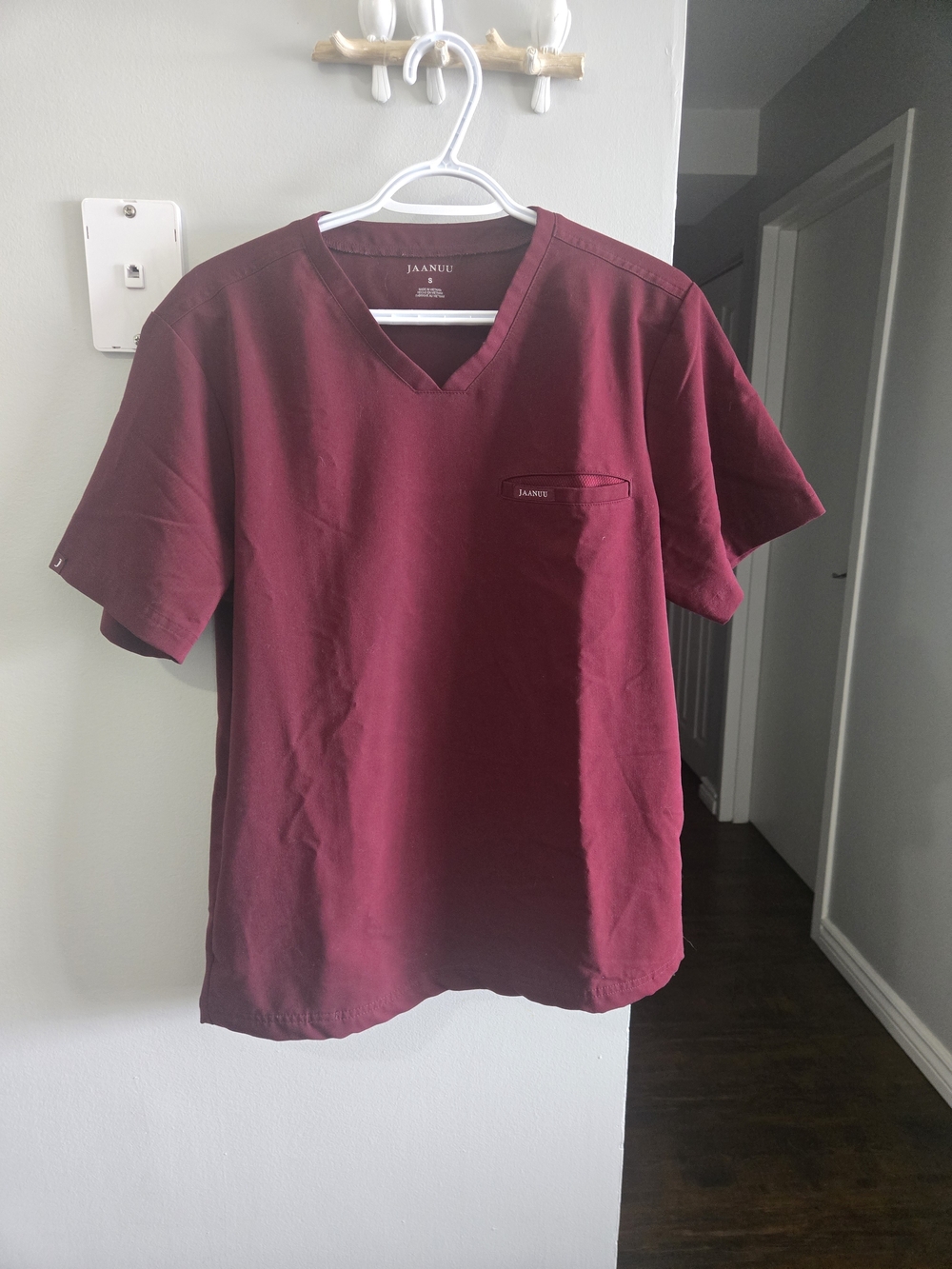 Jaanuu V-Neck Scrub Top - Burgundy
